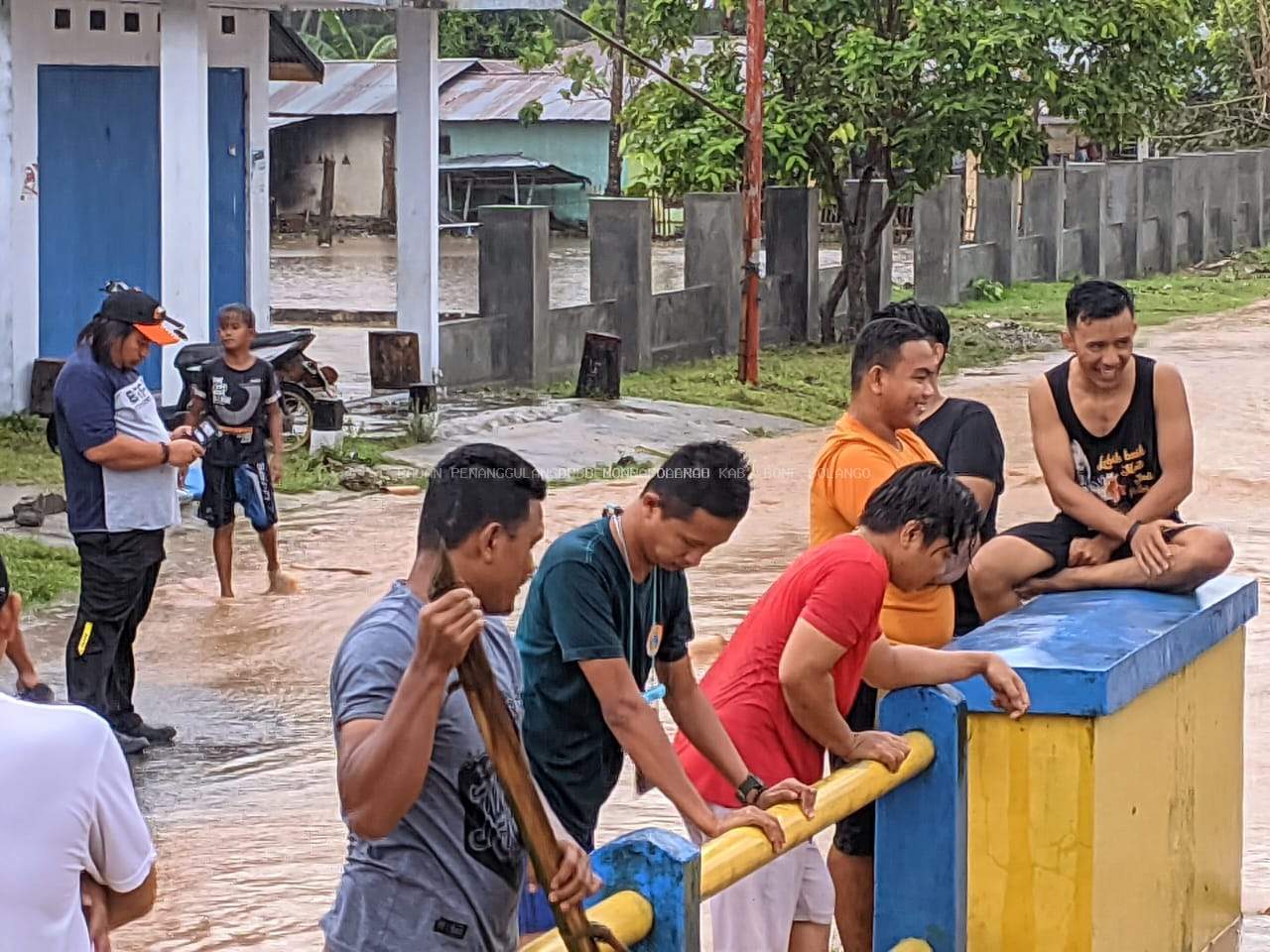 Banjir melanda 2 kecamatan di Bone Bolango