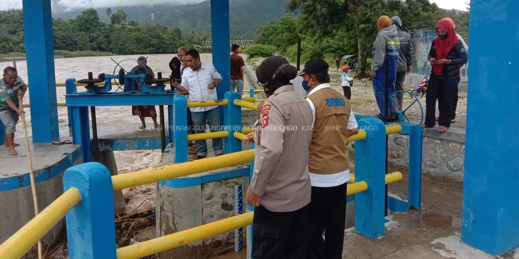 BANJIR DI DUA DESA KEMBALI MELANDA WILAYAH DI KABUPATEN BONE BOLANGO.